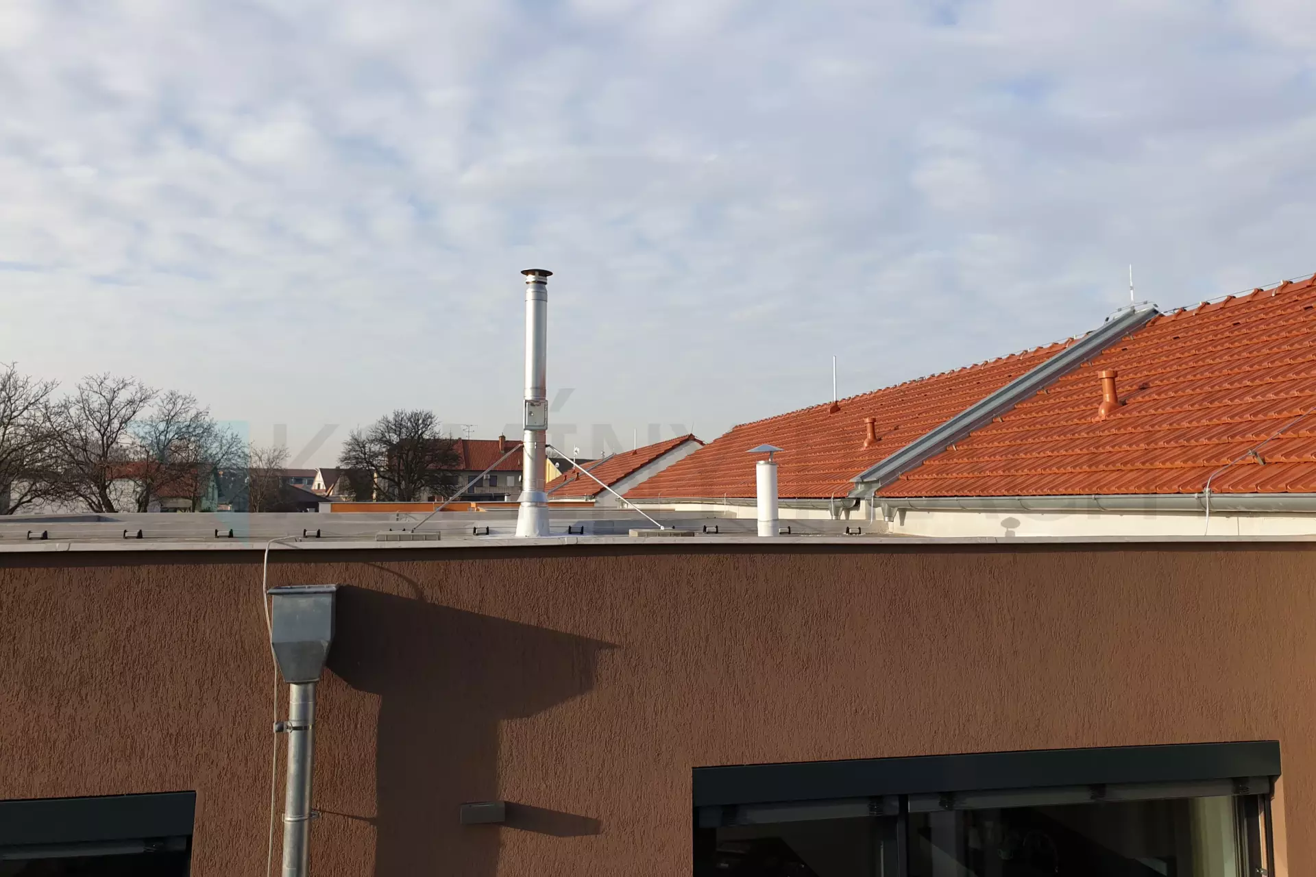 Nerezový kouřovod s funkcí komínu